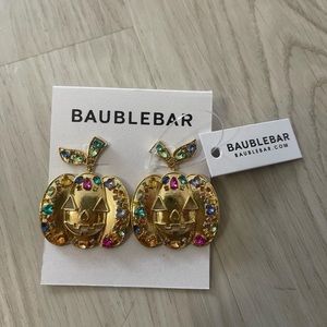 BNWT Pumpkin gold dangle Baublebar earrings with colored gems 🎃